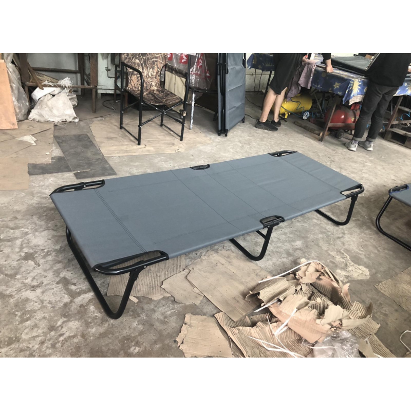 Розкладачка класична ЕКОНОМ 185х70х25 см